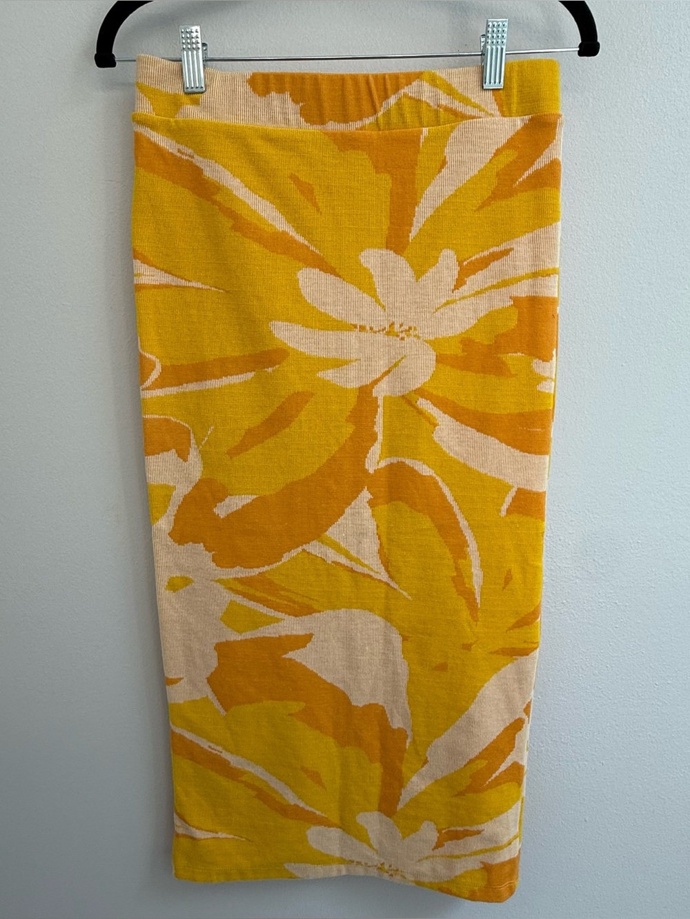 Zara Yellow & Orange Floral Knit Pencil Skirt